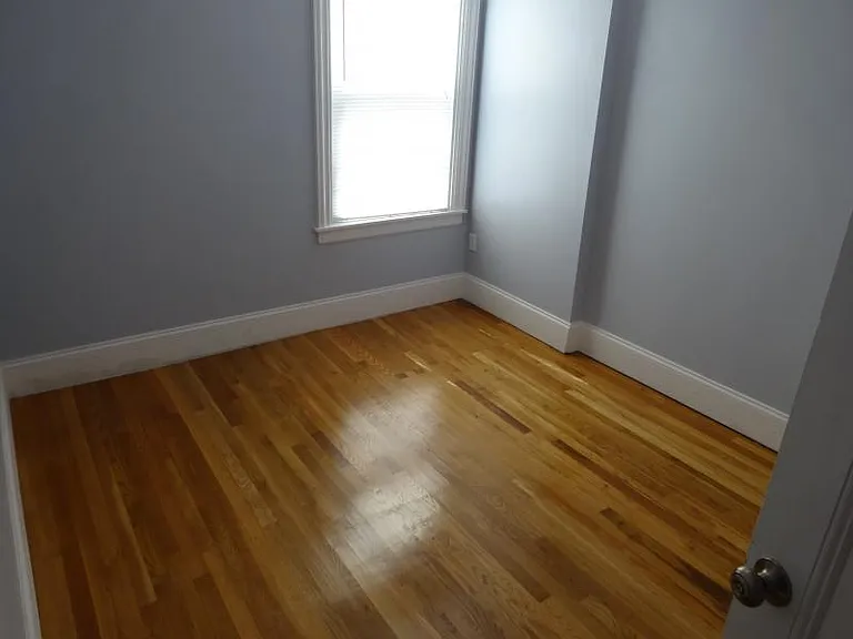 57 Riverdale St #2 — Photo 15