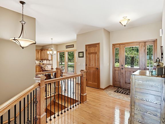 5th image of 23310 Whitcomb St