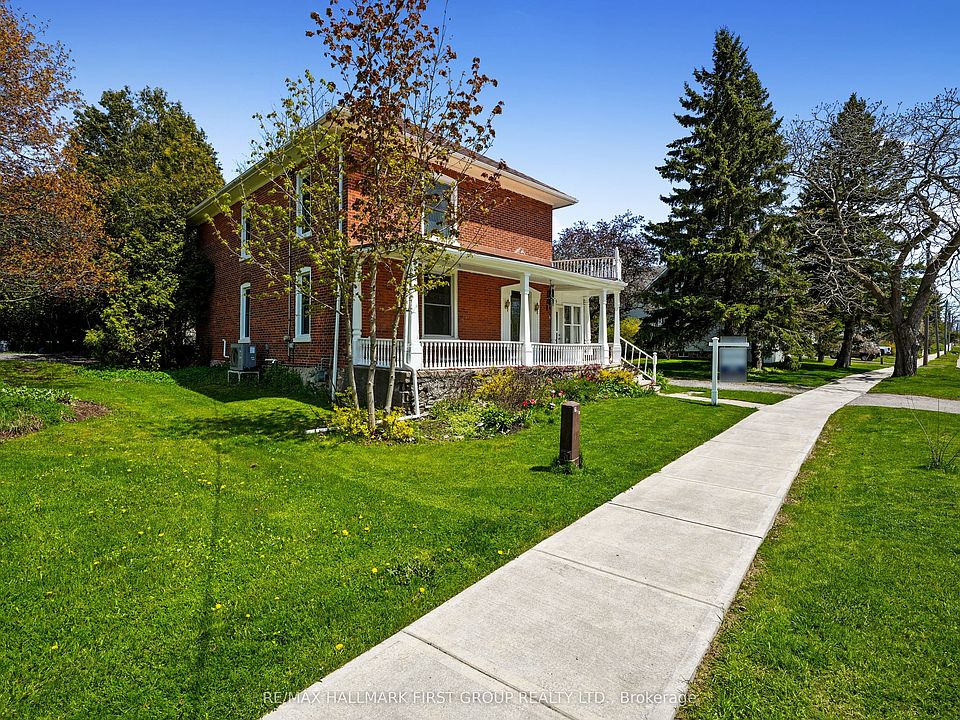 1st image of 54 Toronto St