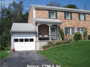 29 Whisconier Vlg, Brookfield, CT 06804