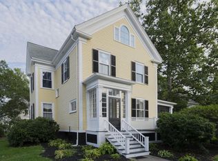 20 Clarke St, Lexington, MA 02421