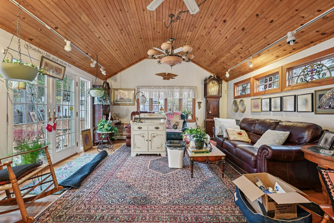 next background image