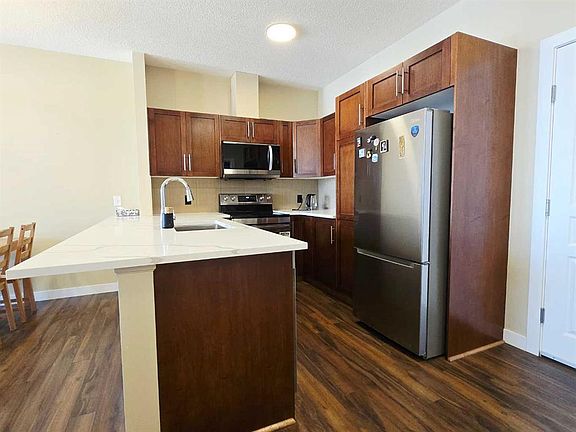 2nd image of 76 E Panatella Rd NW #301