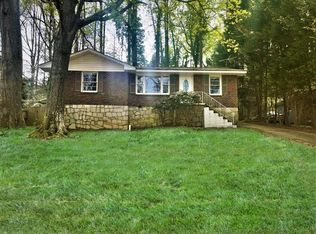 904 Scott Cir, Decatur, GA 30033