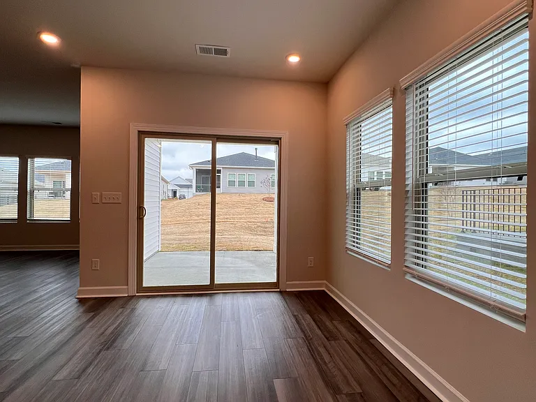 9850 Festival Way — Photo 22