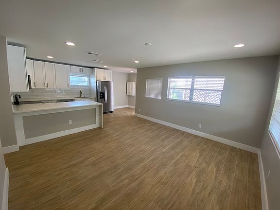 2nd image of 7009 Baywood Dr