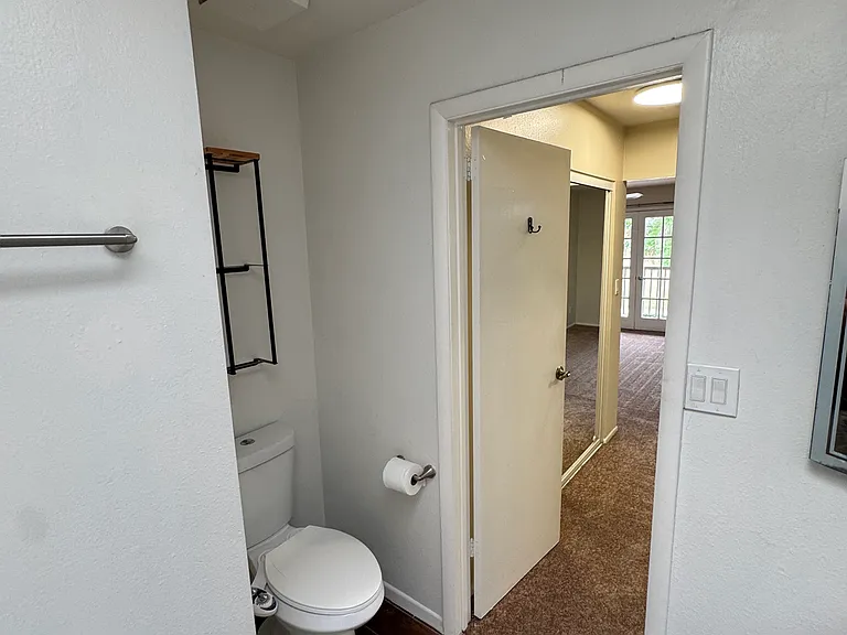 6228 W Cortez St — Photo 67