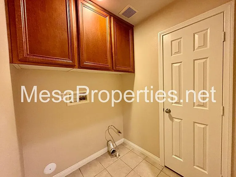 16000 Elkins St — Photo 16