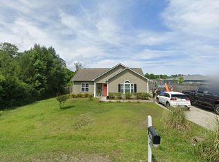 301 Kraft St, Holly Ridge, NC 28445