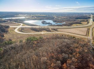 5130 E River Rd NE, Rochester, MN 55906