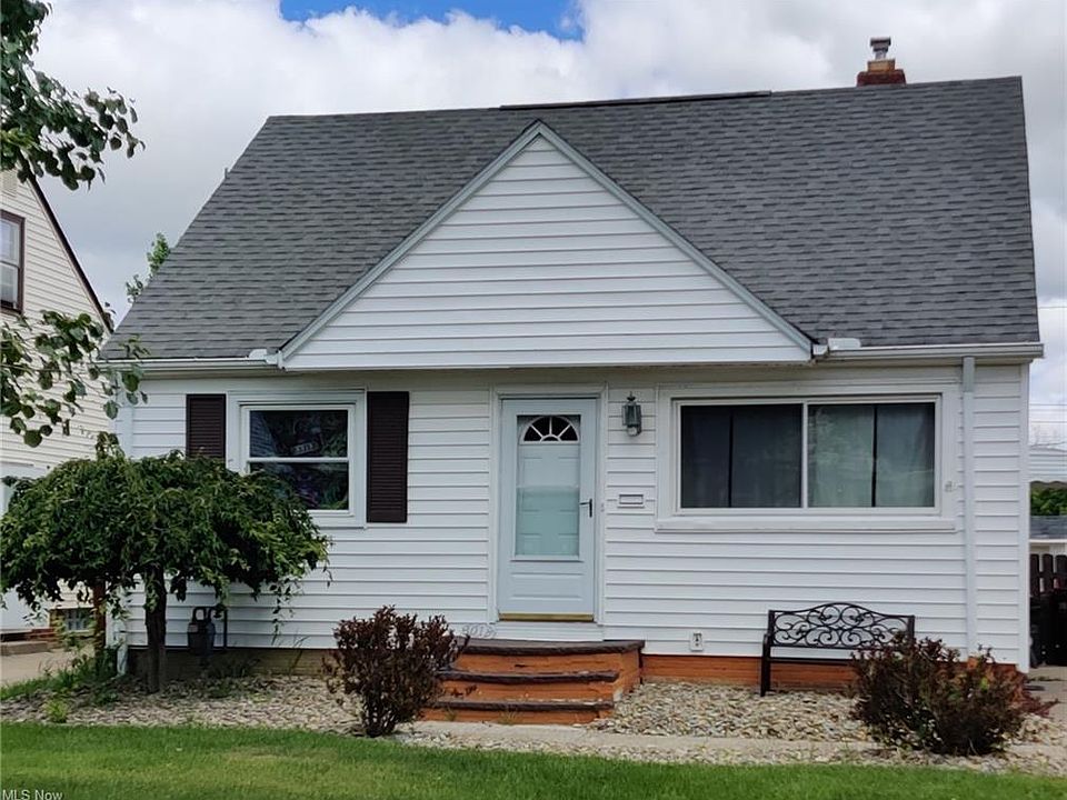 1st image of 3018 Stanfield Dr