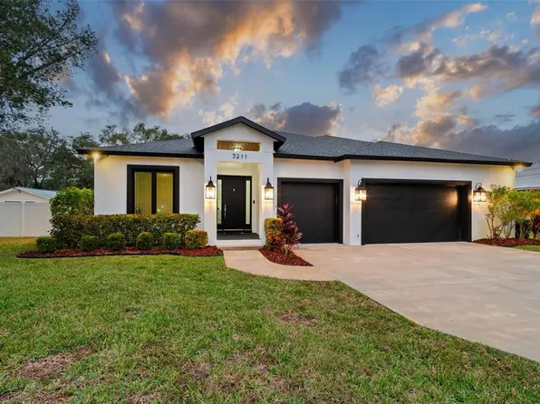 3211 Moran Rd, Tampa, FL 33618