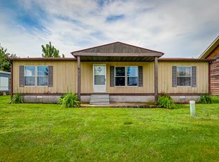 304 E Harrisonville Dr, Valmeyer, IL 62295