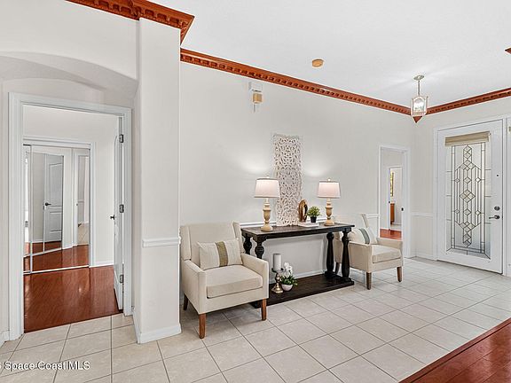 4th image of 1126 Acappella Dr