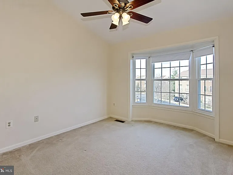6153 Braeleigh Ln — Photo 19