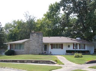 2303 Clay St, Murphysboro, IL 62966