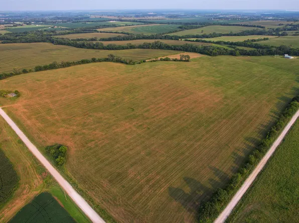 0 SW Edwards Rd, Valley Falls, KS 66088