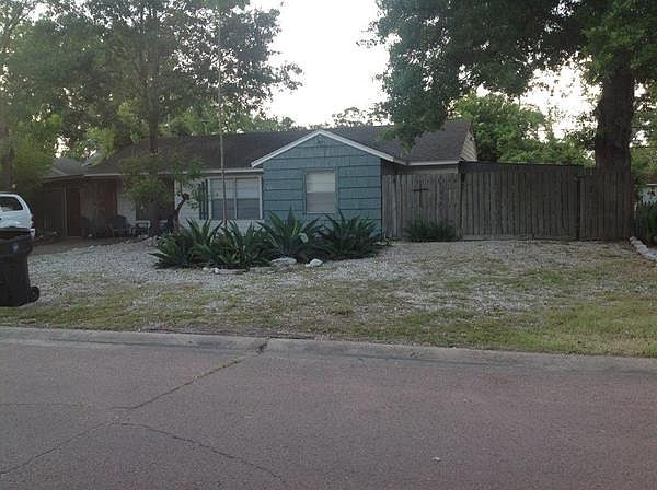 1st image of 3007 Sagebrush Dr