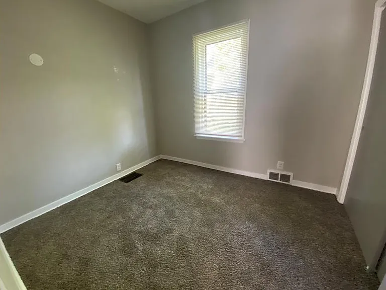 616 Vine St #1 — Photo 7