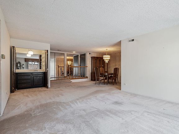 3rd image of 11220 Cherry Ct Unit 53A