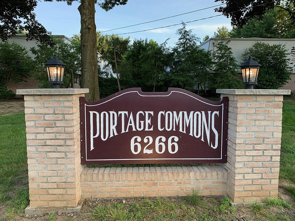 Portage Street View