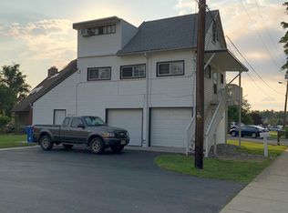 5 Linden St E, Mickleton, NJ 08056