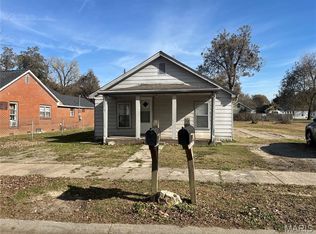 939 Grand Ave, Caruthersville, MO 63830