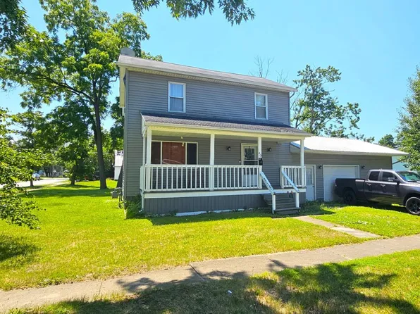 40 Hayes St, Willard, OH 44890