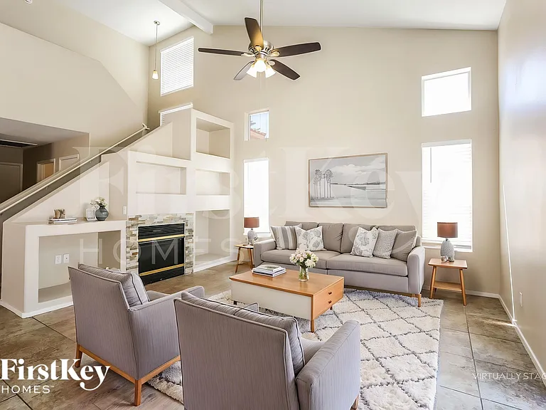 8008 Revolver Ave — Photo 4