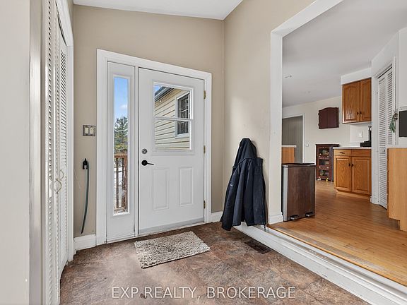 2nd image of 2928 Hiscocks Rd