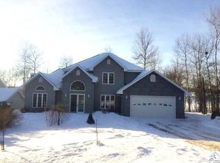203 S 2nd Ave, Proctor, MN 55810