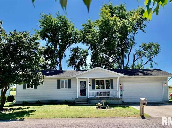 1107 Hall Dr W, Jacksonville, IL 62650