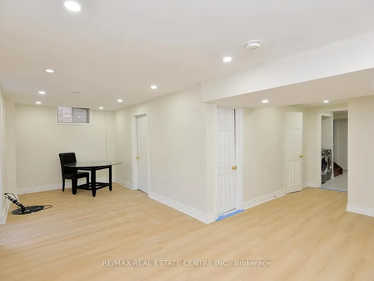 10 Sheldon Dr #BASEMENT — Photo 22