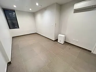 Rented by Tapiro Realty