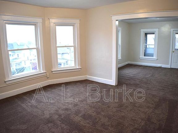 3rd image of 28 Carhart Ave APT 3R