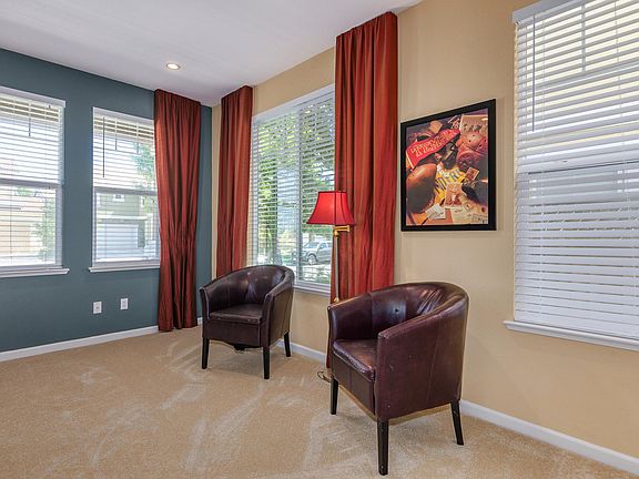 Den - This is considered a bedroom as per public records