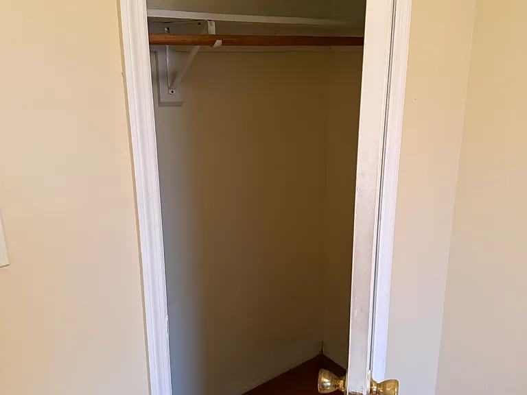 410 E 183rd St #3 — Photo 5