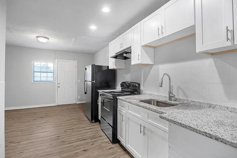 1 bed, 1.0 bath, 420 sqft, $725 — Photo 4