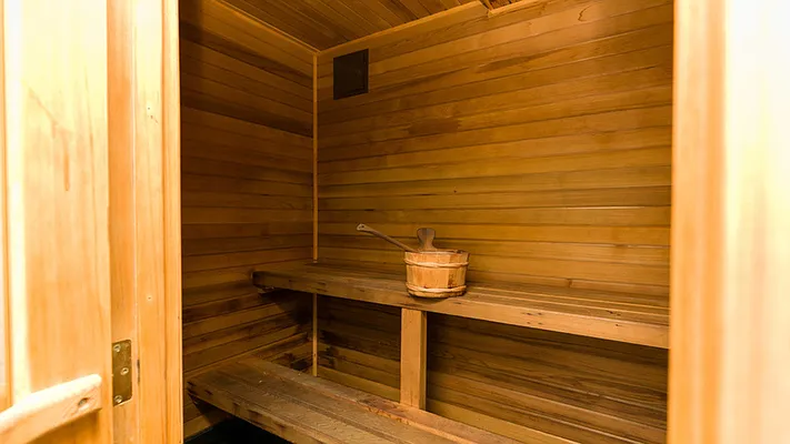 Rented by Nooklyn NYC LLC | media 24