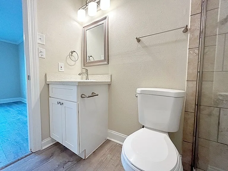 314 West Dr — Photo 22