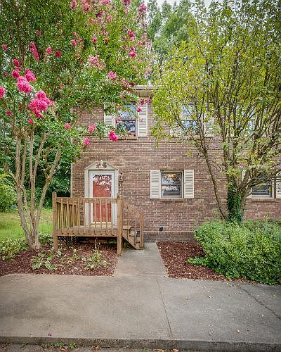 1st image of 2033 Heritage Pl