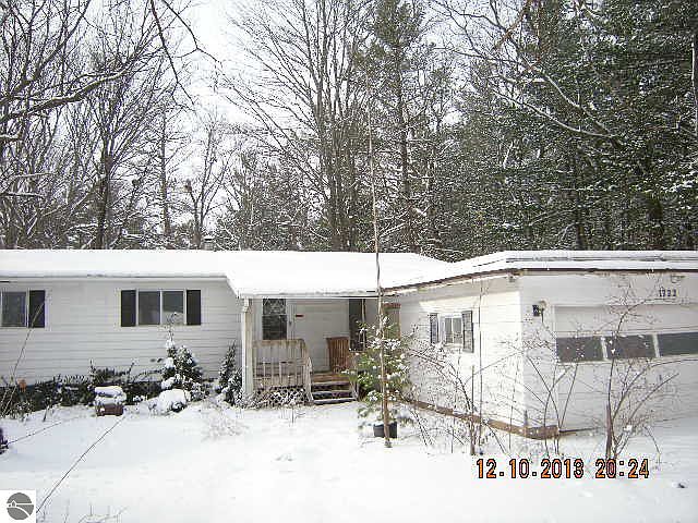 1st image of 1722 Linden Ave