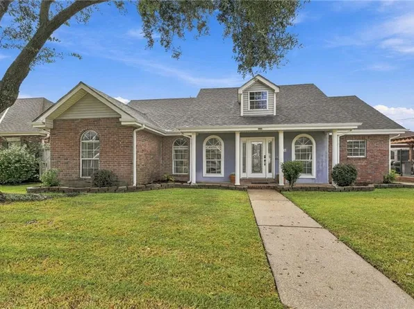 716 Terry Dr, Arabi, LA 70032