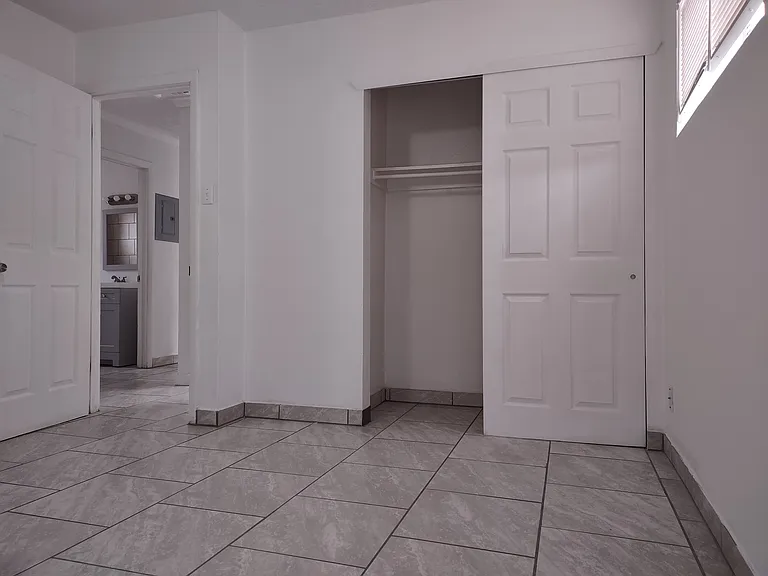 436 Rhode Island St NE #3 — Photo 7