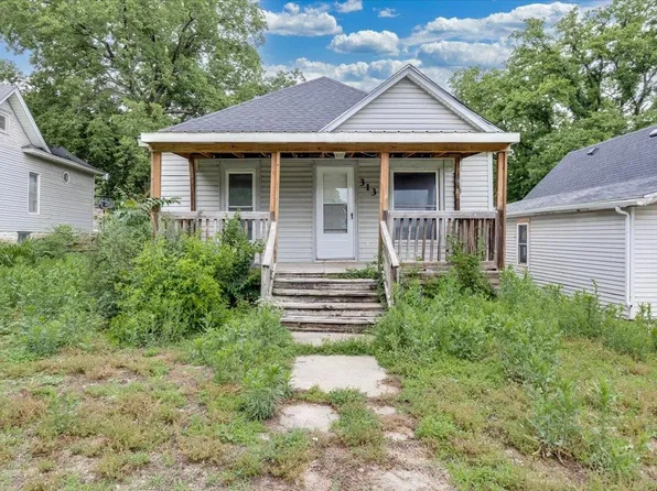 313 E Lincoln Ave, Wellington, KS 67152