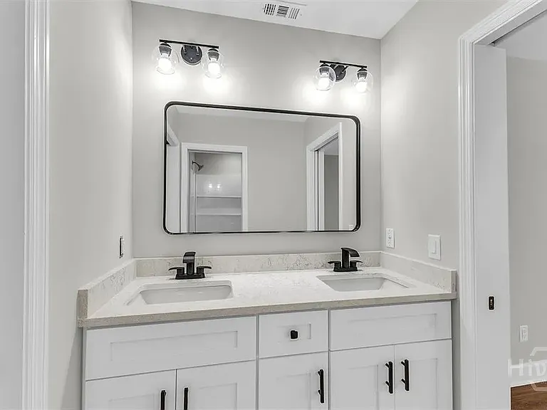 716 Waters Ave — Photo 14
