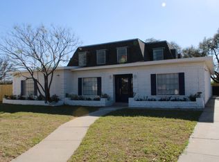 13 Royale Cir, Laredo, TX 78041