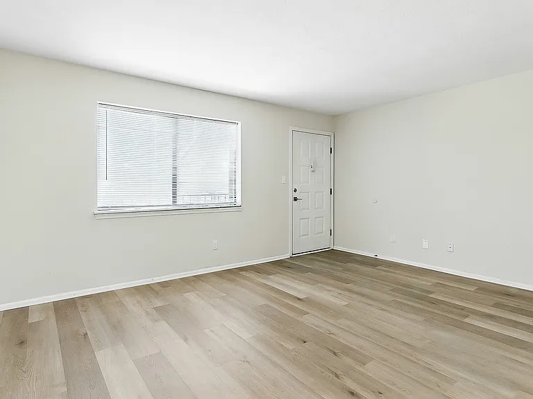Brook - Living Room