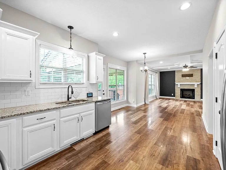 1697 Ellie Piper Cir — Photo 18
