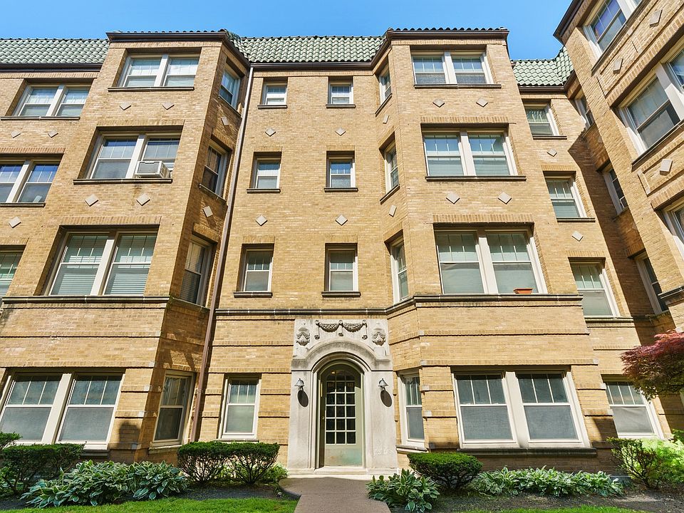 1st image of 852 Washington Blvd APT 2